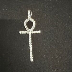 Elegant Silver 925 Ankh Pendant